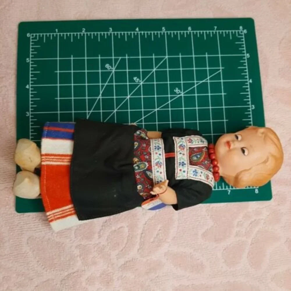 Vtg Genuine Rozetta Doll Amsterdam Holland Souvenir Dolls of the World